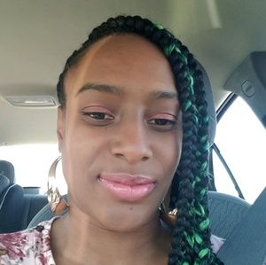 Meet your Posher, Shawnee